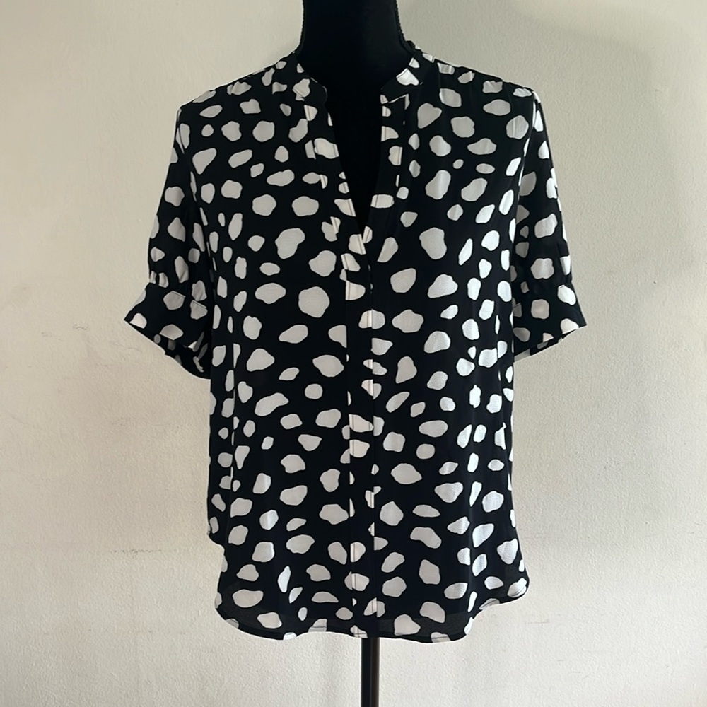 Ann Taylor Black And White Blouse